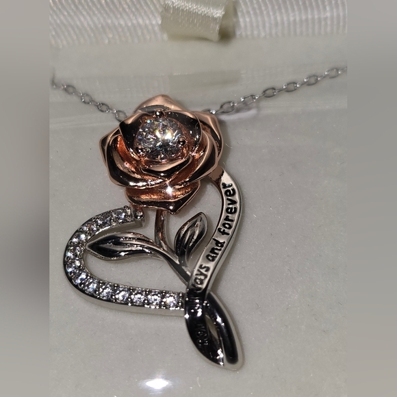 Cubic Zirconia Rose Necklace White Gold New - Picture 2 of 6